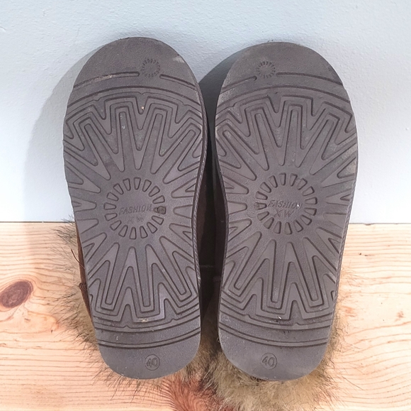 UCG XIN YUAN Brown Faux Fur Lined Boots Women's Pull On Fur Tops Cuffs Size 40 - Picture 5 of 9